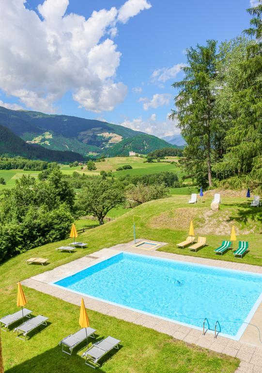Hotel Pichlerhof San Lorenzo di Sebato Exteriör bild